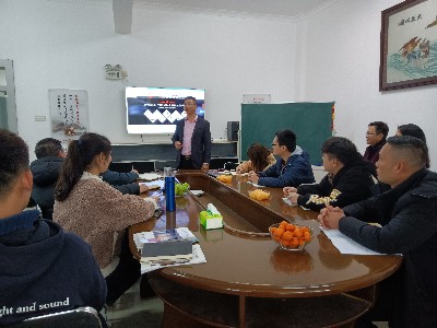 专家引领，扬帆起航—热烈欢迎周述川老师莅临湖南金鼎消防讲课